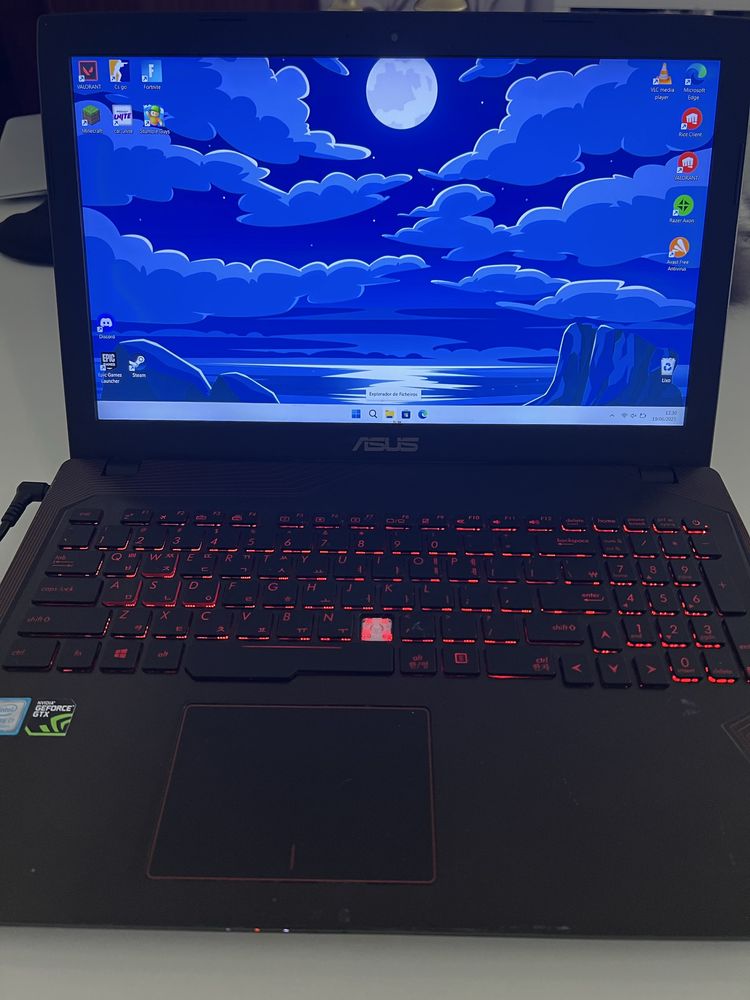 Asus FX553v -Gamming