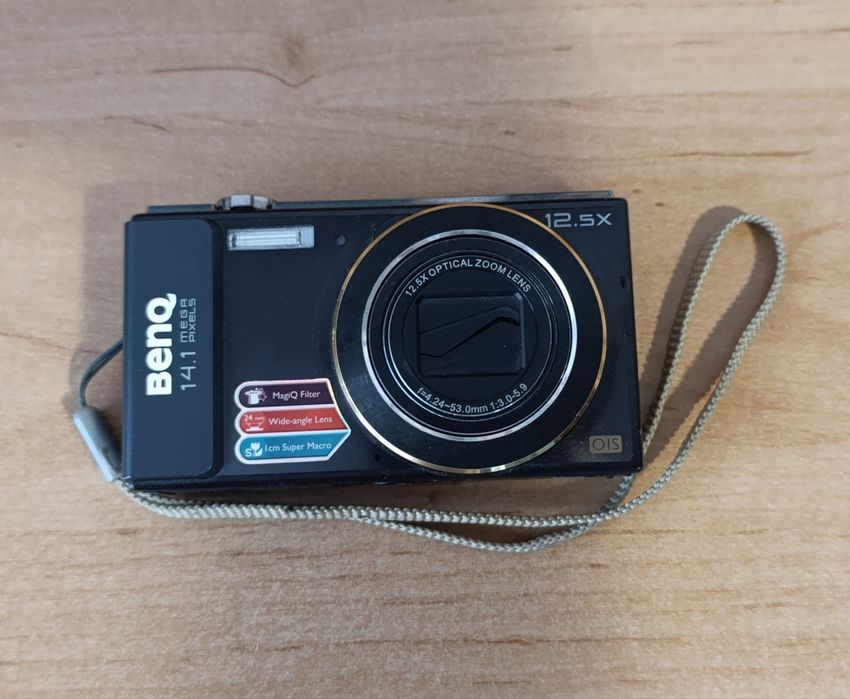 Продам цмфровий фотоапарат BENQ