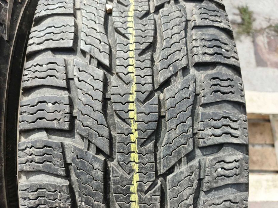 Зима 215/65 R16C Nokian WRC 3  ціна пари 4000 грн