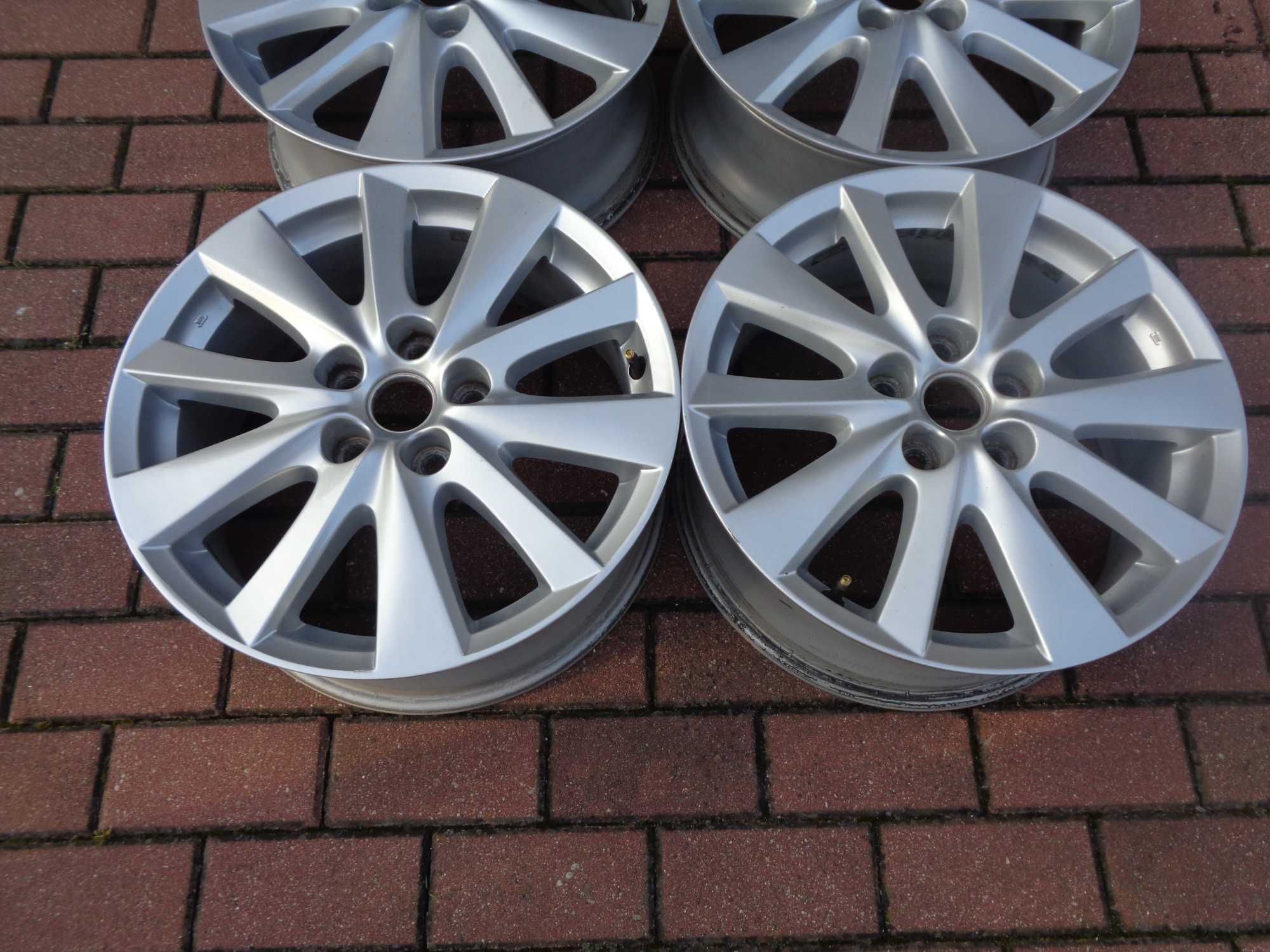 Alufelgi 17 Kia Hyundai I30 I40 IX35 Mazda Mitsubishi 5x114 sr 67,1mm