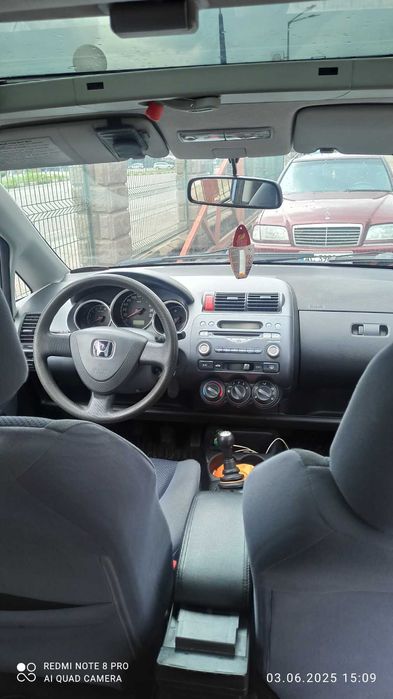 Продам Honda Jazz
