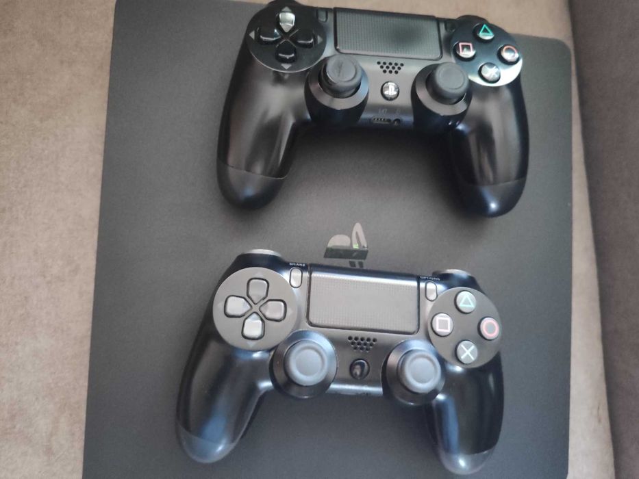 PS4 Slim 500GB з дисководом