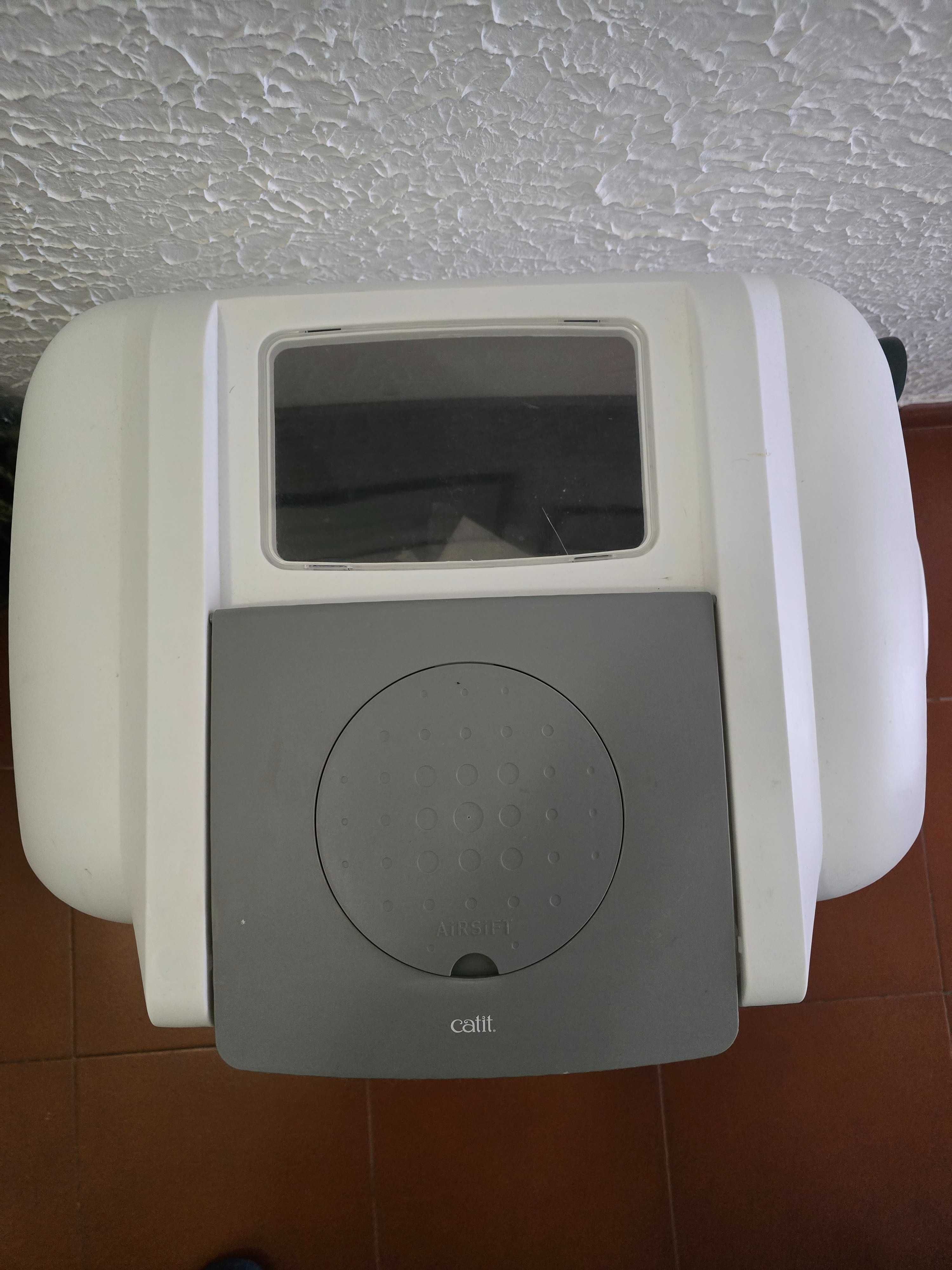 Semi-automatica, caixa de areia de gato