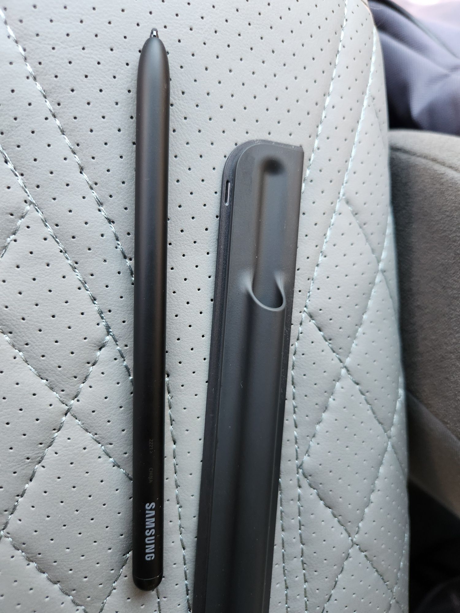 Samsung FOLD4 розкладний офіційний 12/512, комплект,чохол,чек+гарантія