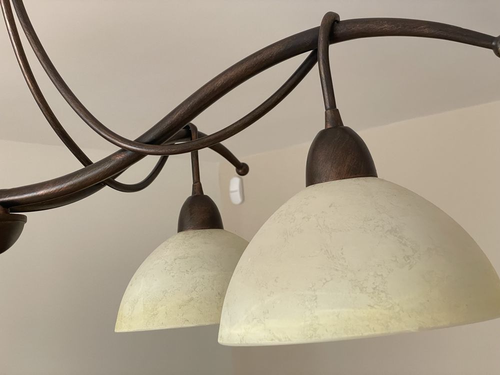 Lampa do salonu mosiadz wiszaca 5 ramienna