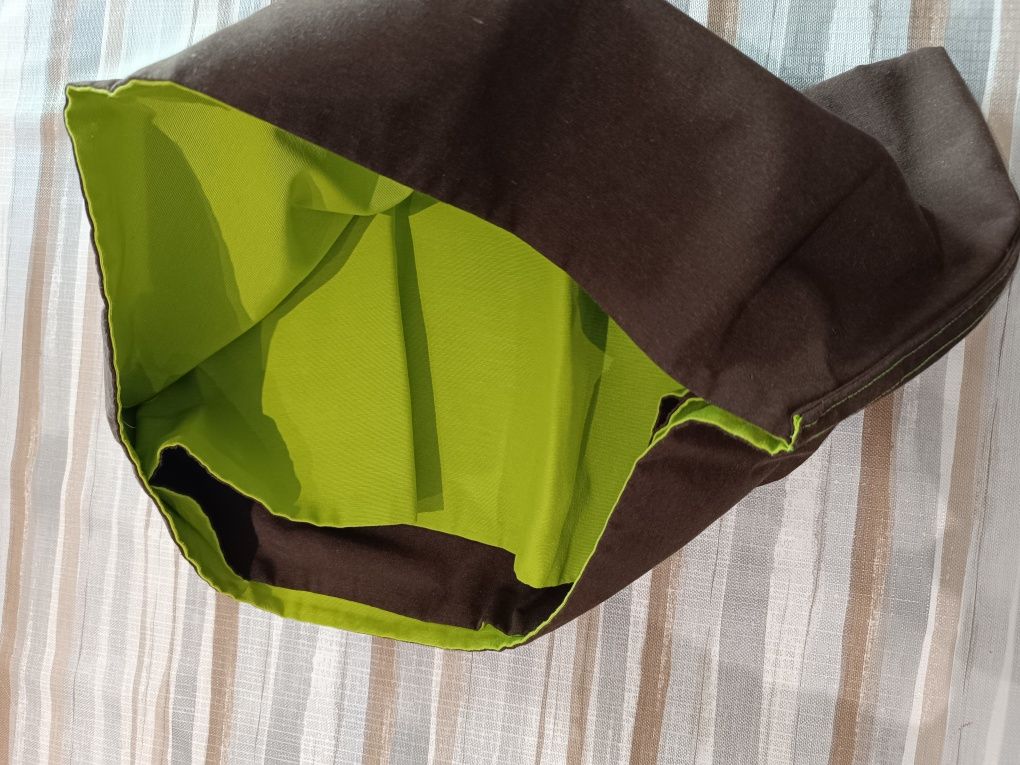 Porta bebe vários panos
