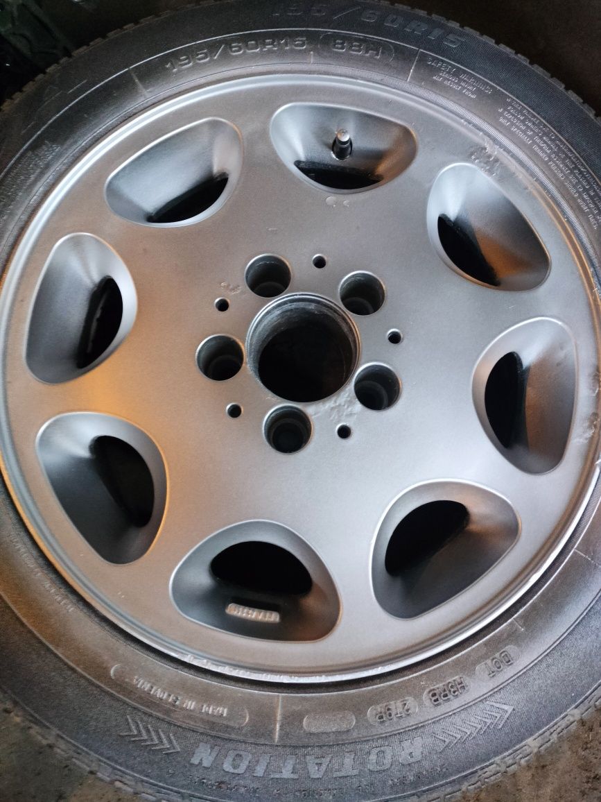 Sprzedam alufelgi do Mercedesa