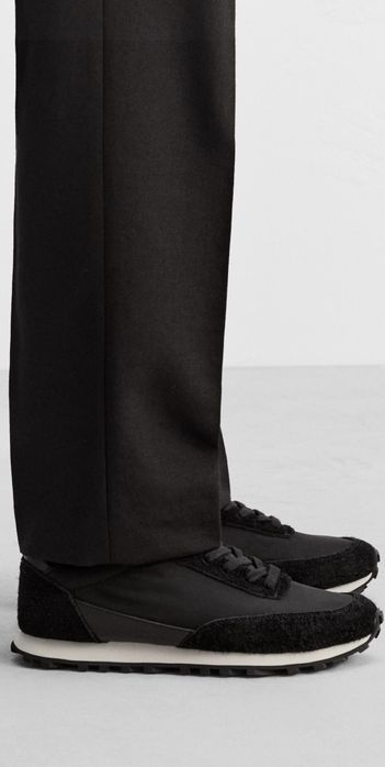 Чоловічі шкіряні кросівки Zara