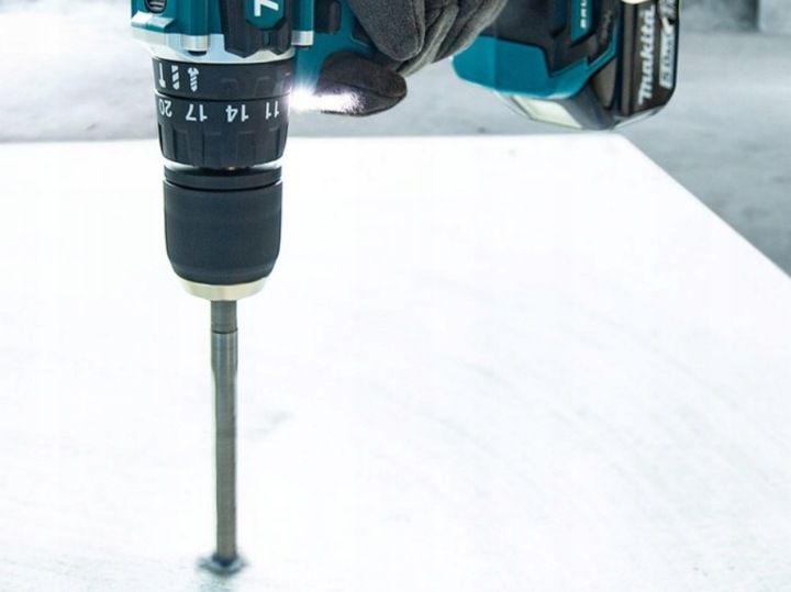 Makita Zestaw Wkrętarka Dhp487z + Zakrętarka Dtd157z + 2x 5ah + Dc18sd