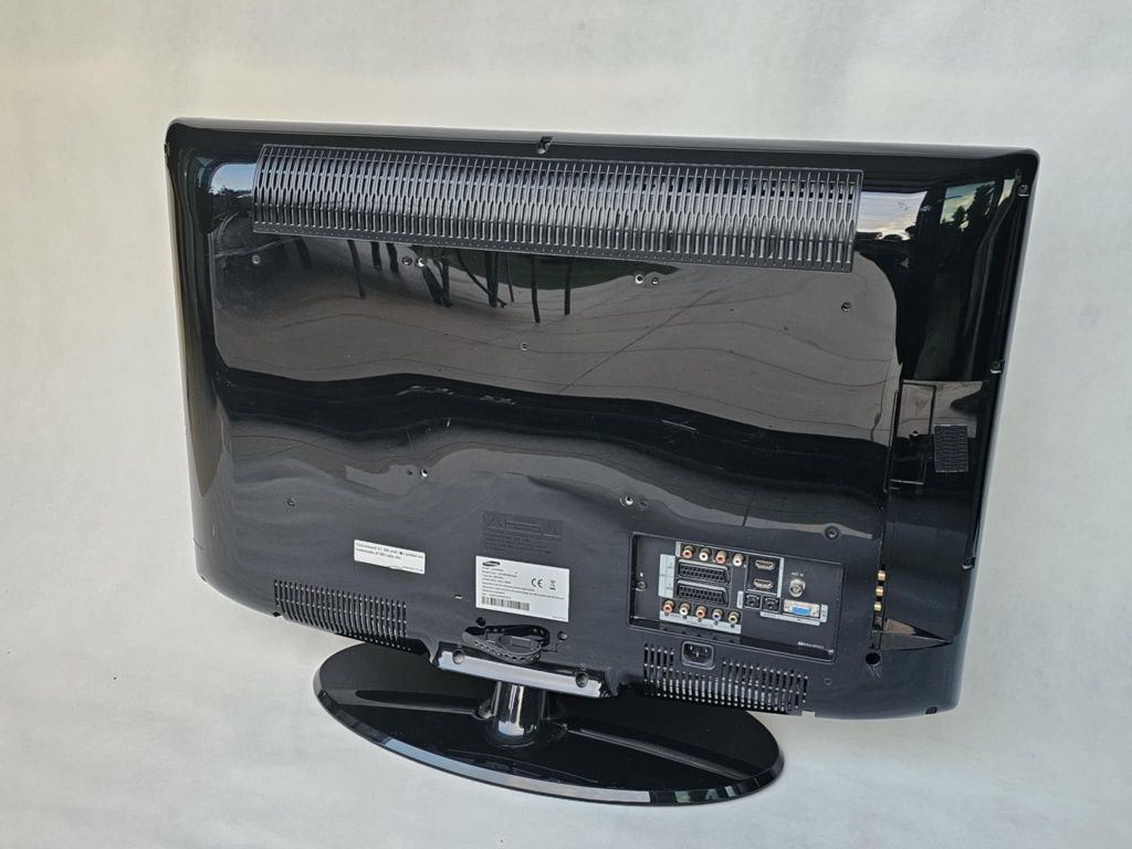 Telewizor samsung 32 cale w stanie idealnym
