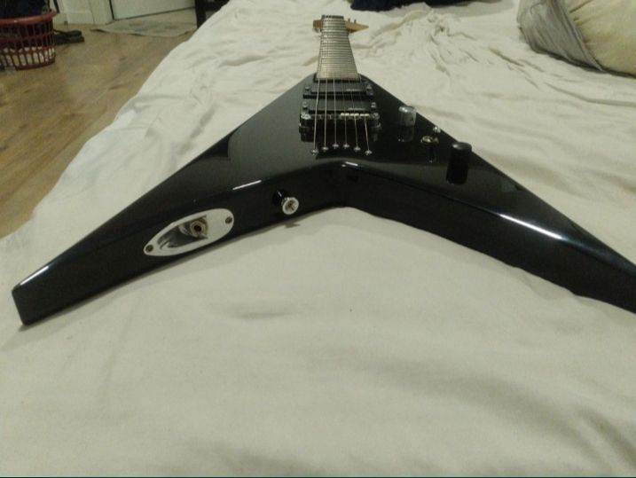 Jackson js32 Rhoads  + Amplificador Spider IV line 6