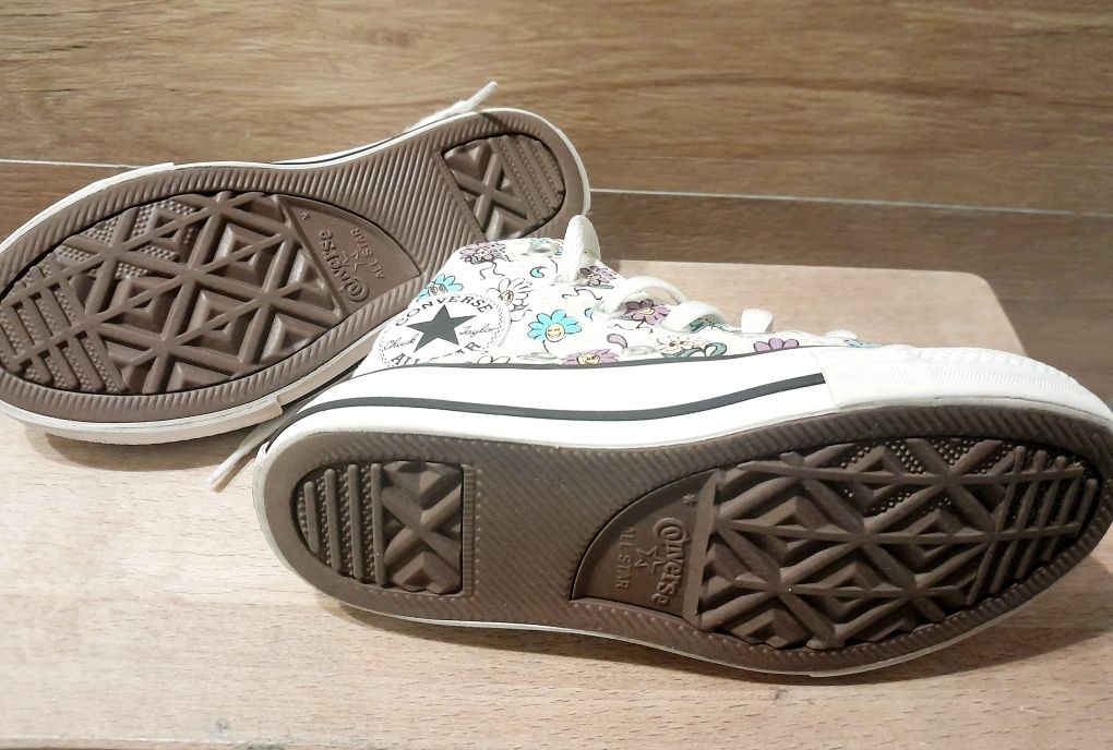 Converse trampki dziecięce dziewczynka kwiatki r. 28,5