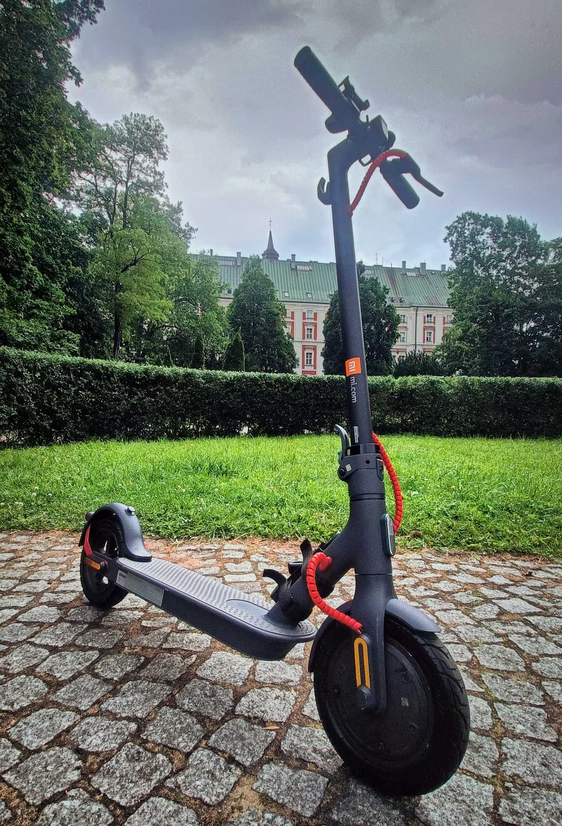 Hulajnoga Xiaomi Mi Electric Scooter 3