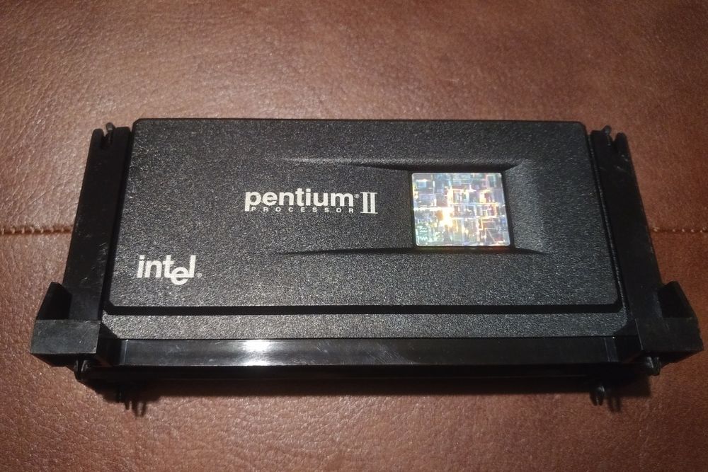 Intel Pentium II SL2HC, 266 Mhz