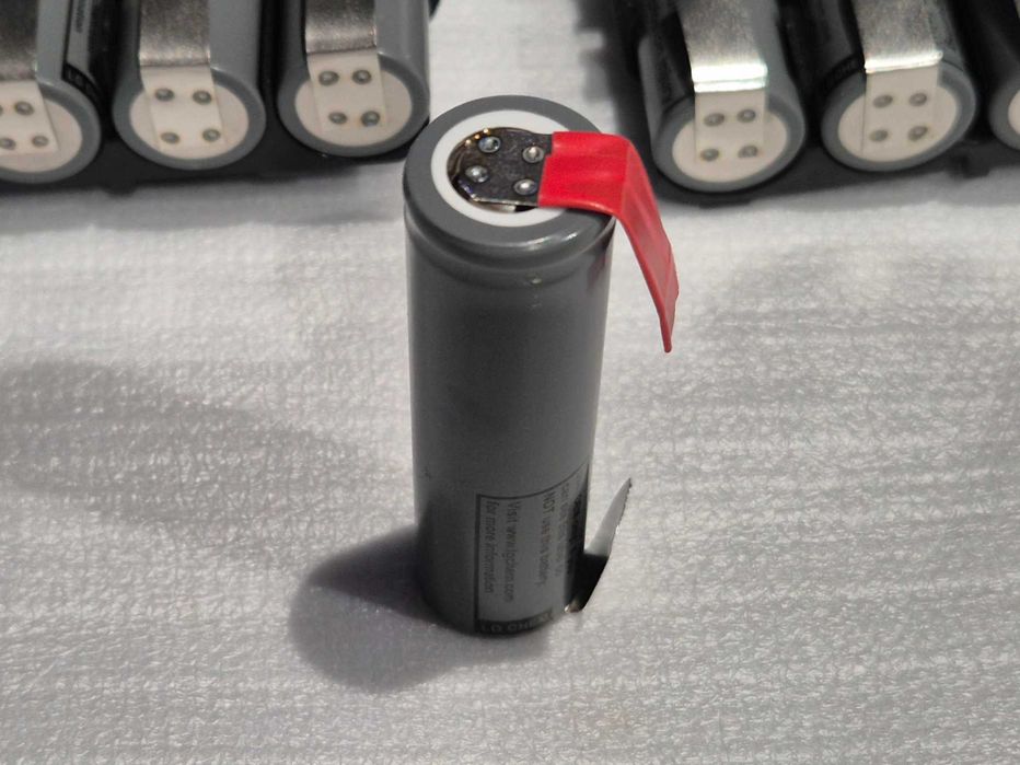 LG Akumulator ogniwo li-ion INR 18650  1500mAh 3,6V - 3,7V + blaszki