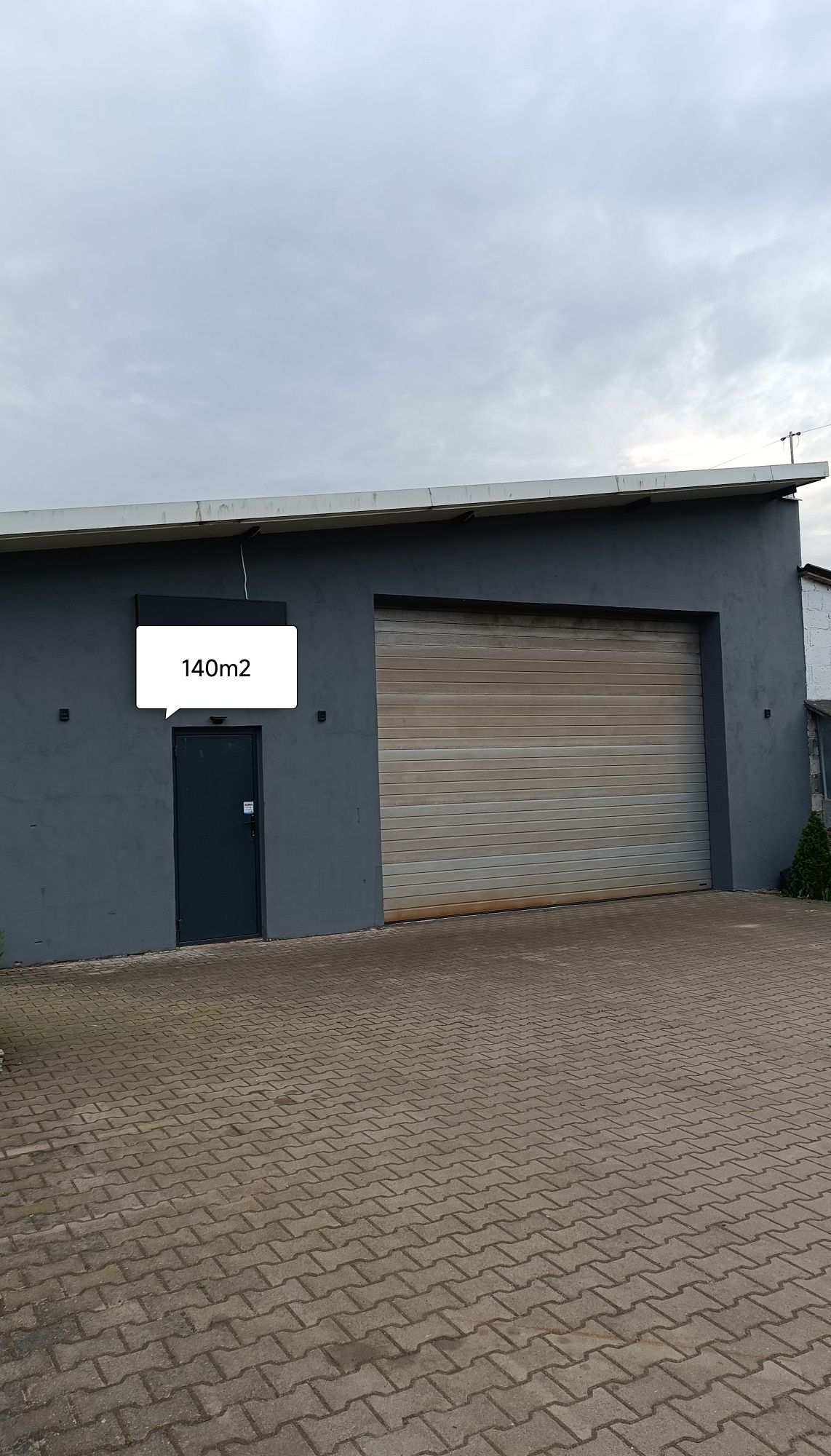 Wynajmę halę, garaż, magazyn 140 m2 Żabia Wola centrum