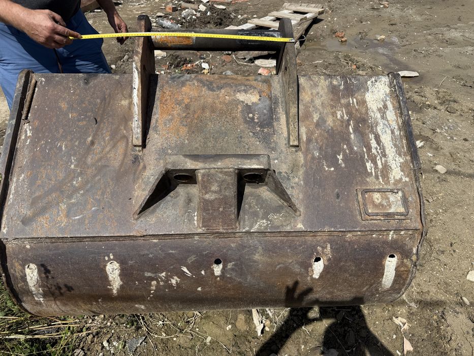 Ковш з швидкозємом  1.3 м3 для JCB 220