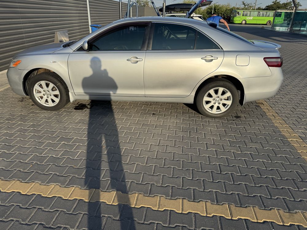 Продам toyota camry 40 2.4 газ/бензин