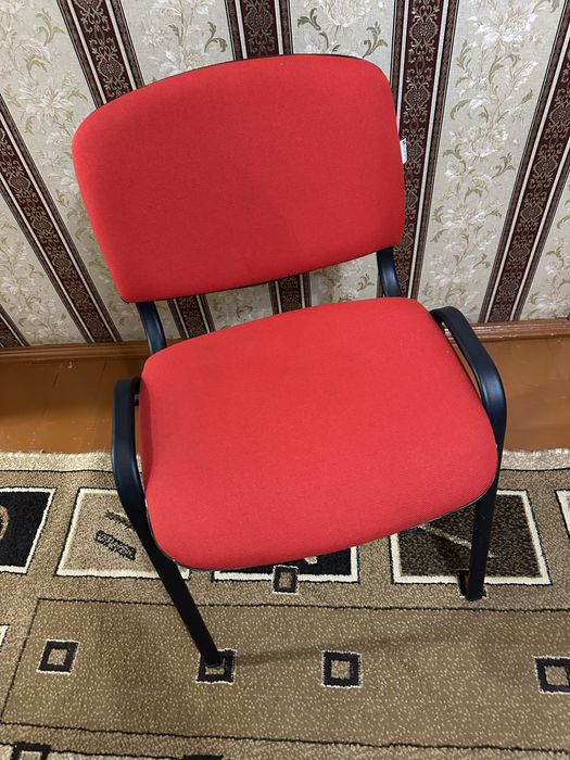 Стілець офісні меблі