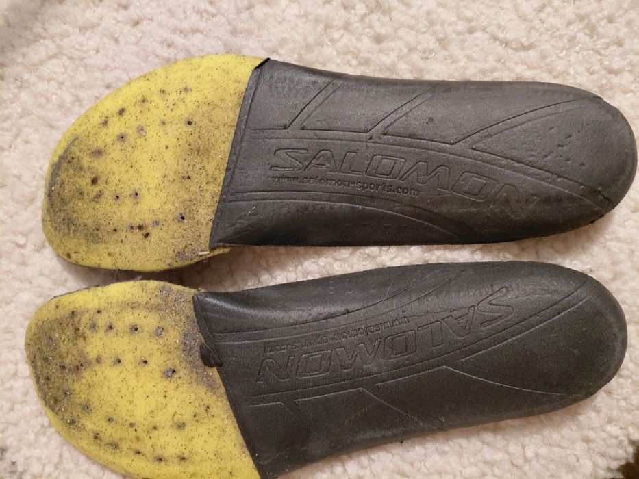 Кросівки високі спортивні (осінь-зима) 40р. В дуже хорошому стані