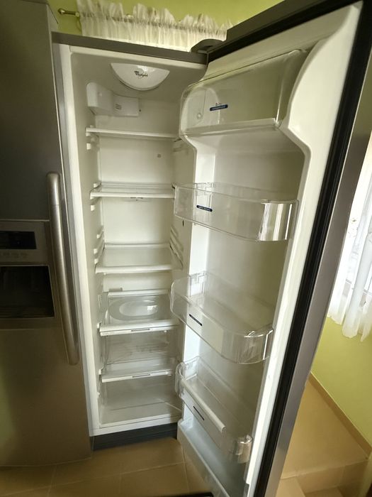 Lodówka Whirlpool 6 sense side by side kostkarka