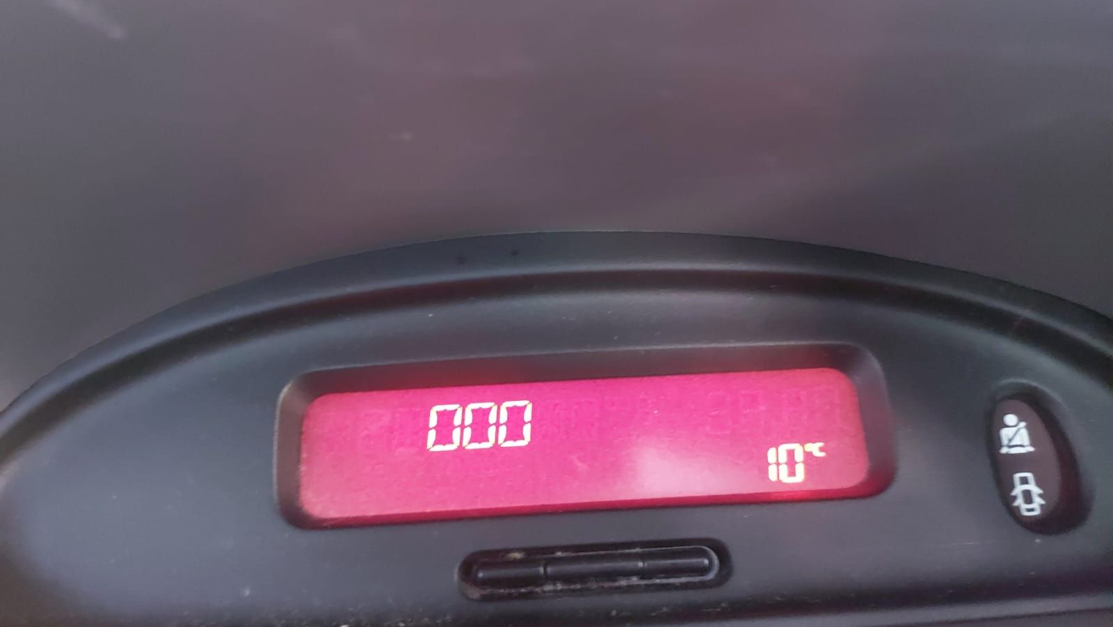 radio code kod rozkodowanie radia radii Renault Dacia 24h/7 online
