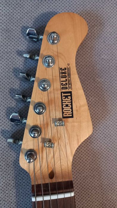 Gitara elektryczna ROCKET DeLuxe by MARSHALL