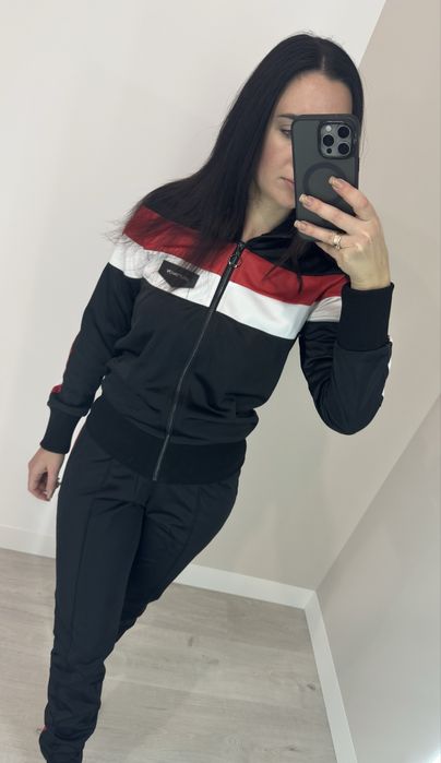 Спортивний костюм