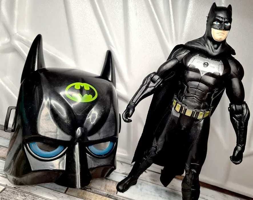 Nowy super zestaw figurka Batman + maska zabawki