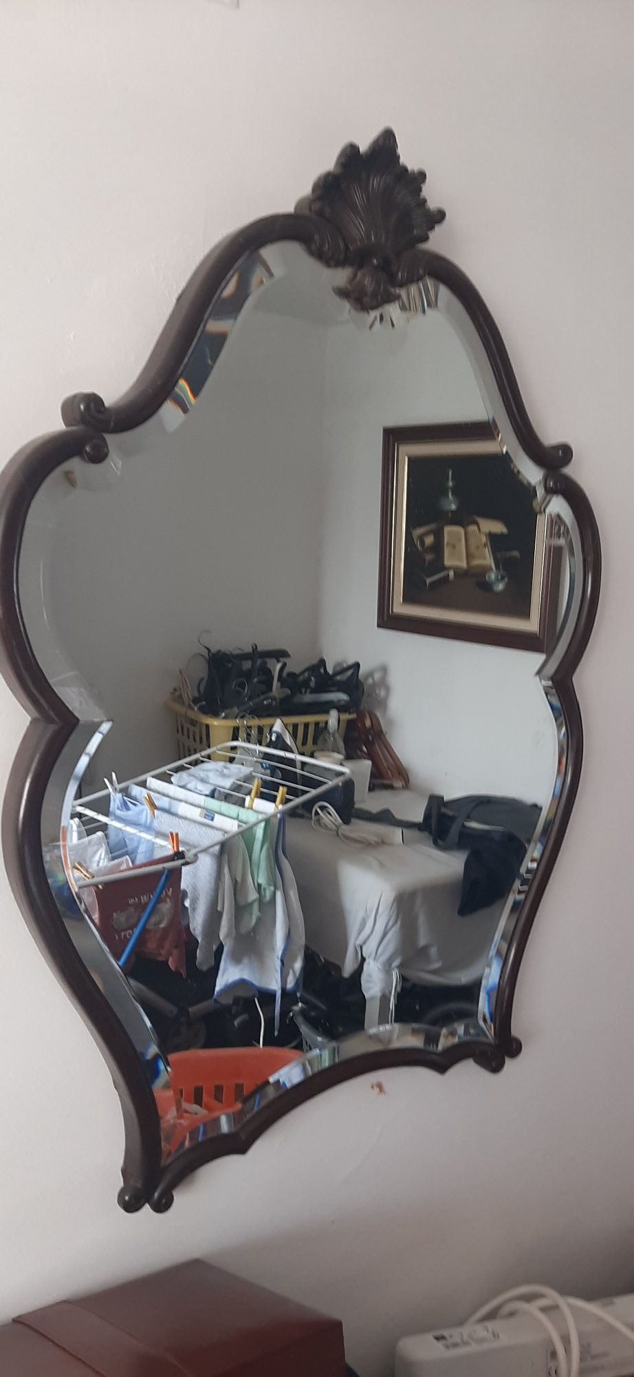 Mobilia de quarto em madeira macica