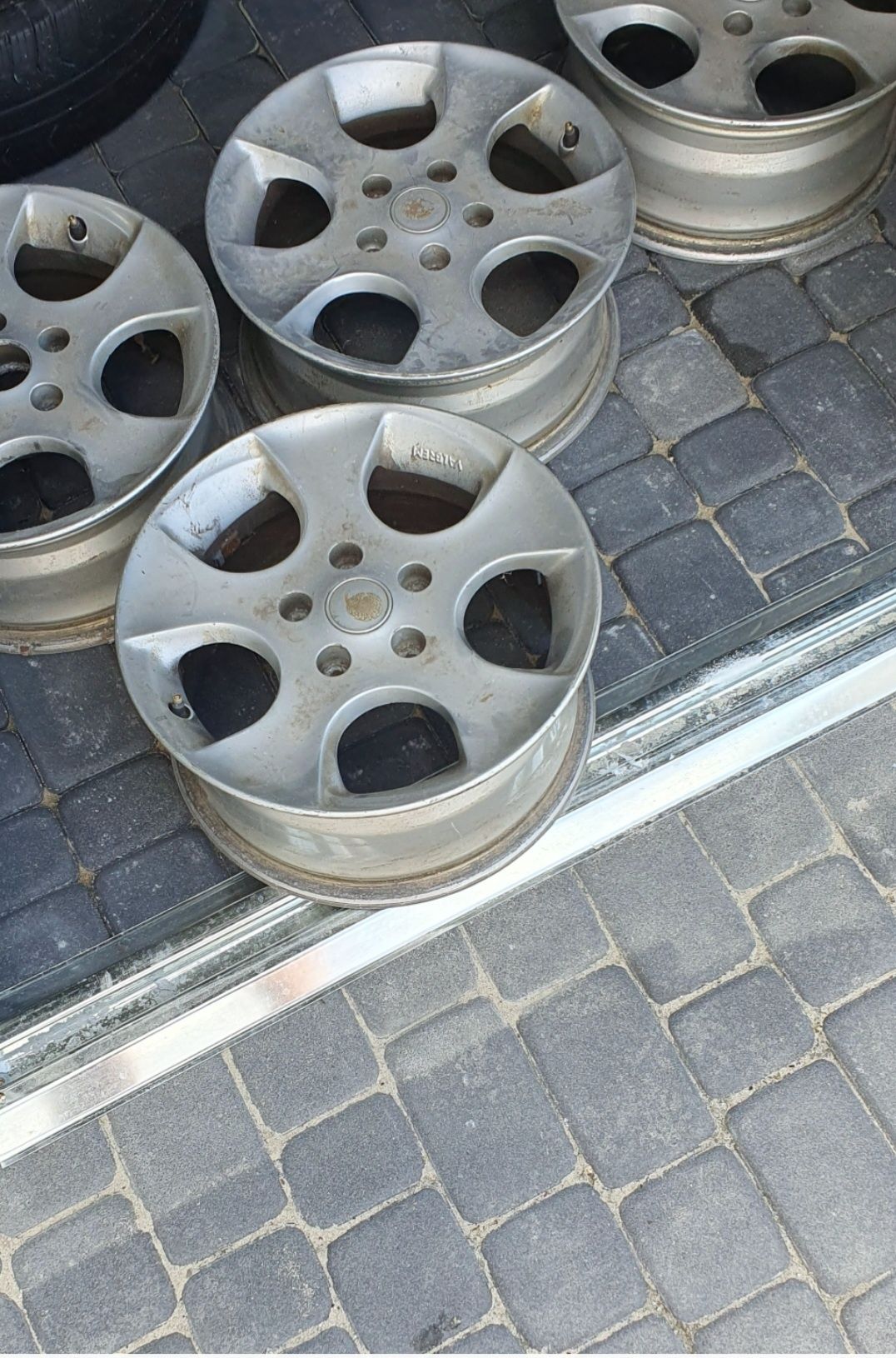 Felgi aluminiowe 15
