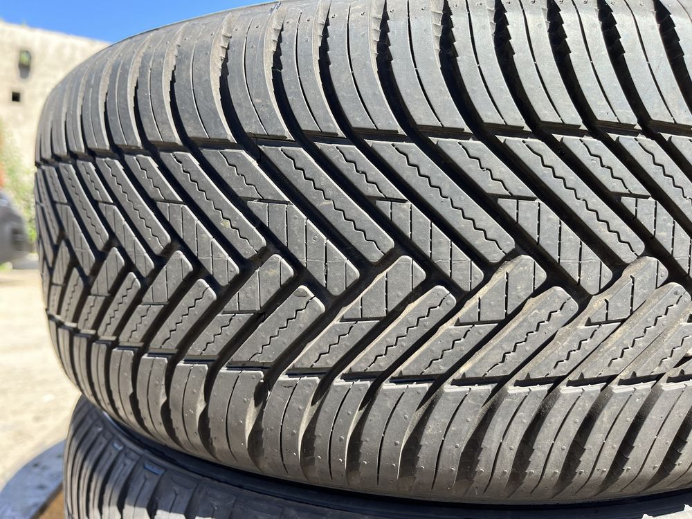 235/50 r19 Hankook Kinergy 4S Резина всесезонная 22 год