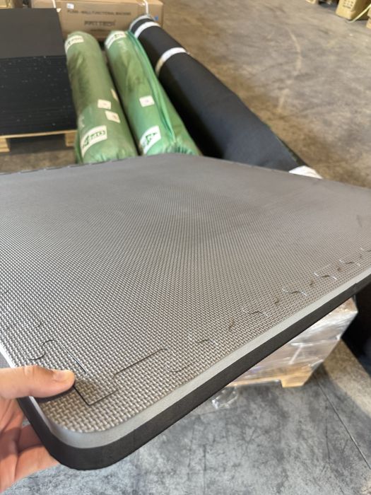 Tatami cinza/preto 4cm