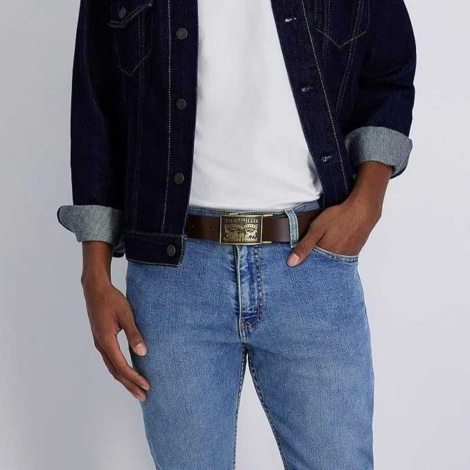 Фирменный пояс Levi's Кожаный ремень Levis с литой пряжкой