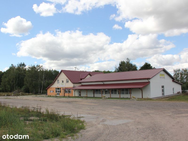 Lokal na sprzedaż 1300 m² z parkingiem na działce 1,3 hektara.