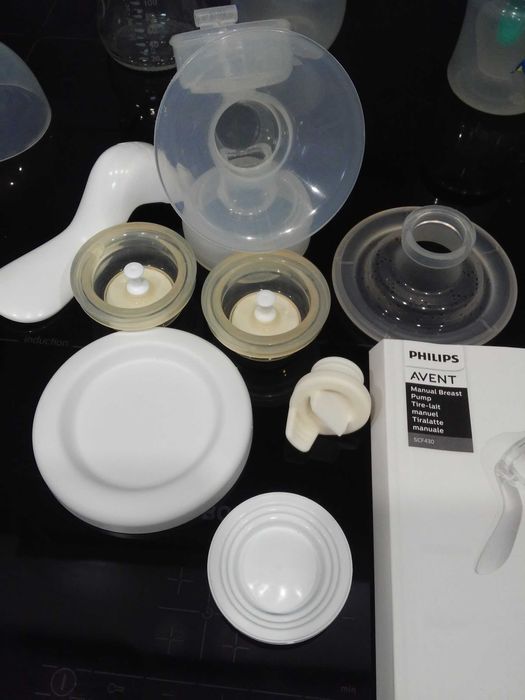 Молокоотсос механический Philips AVENT+бутылочки+антиколиковая