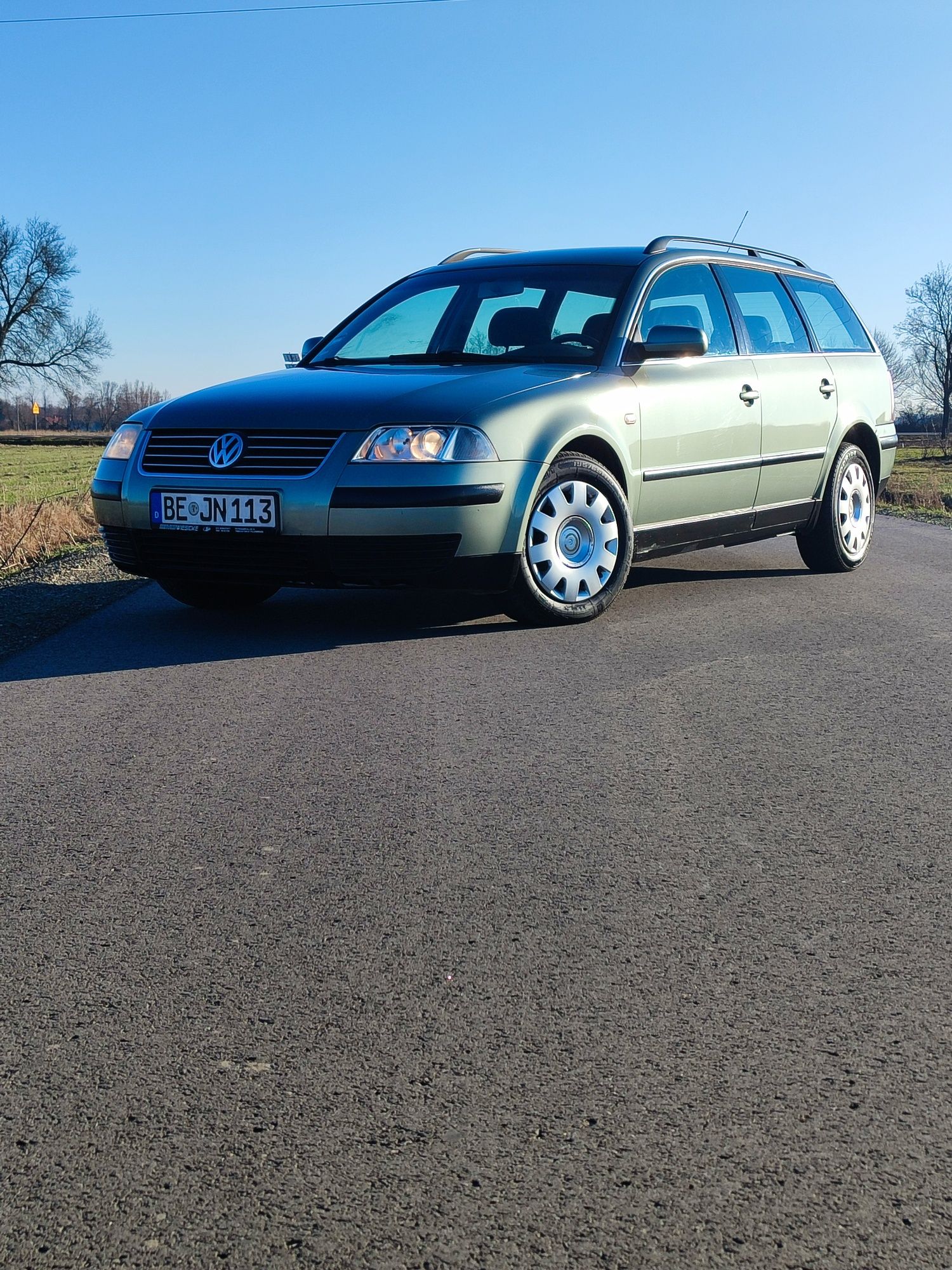 Volkswagen Passat 2.0 Benzyna / Kolor Zielona  Oliwka / MEGA Stan  !!!