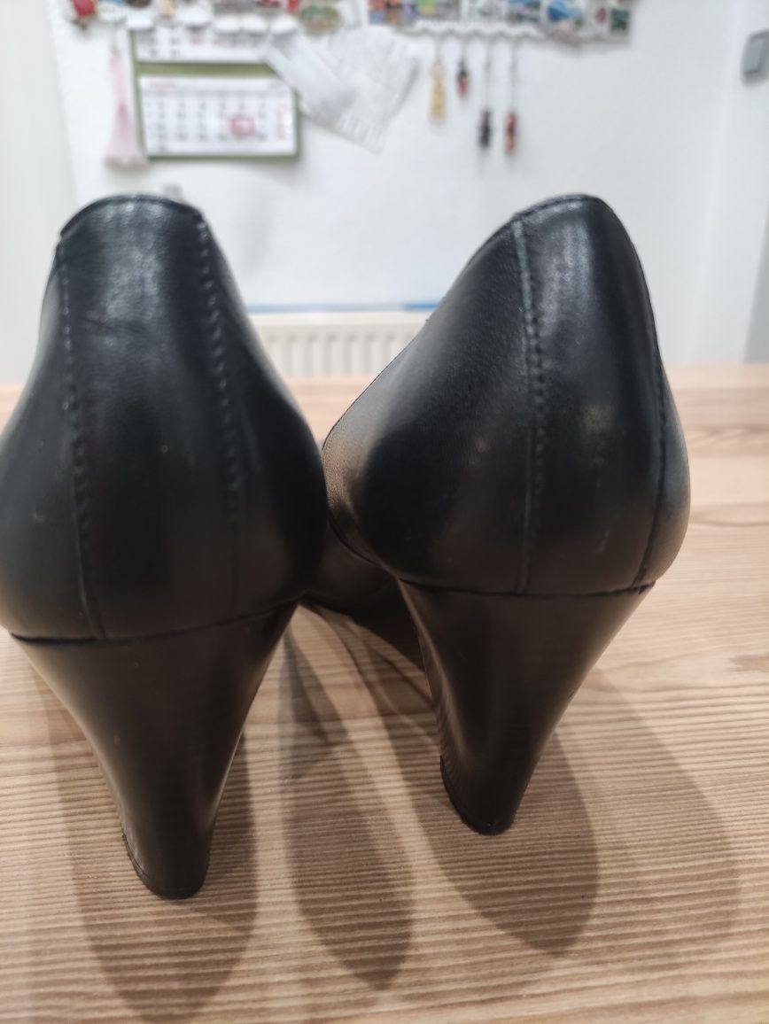 Buty damskie Nessi