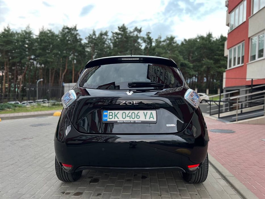 Продам електромобіль Renault ZOE