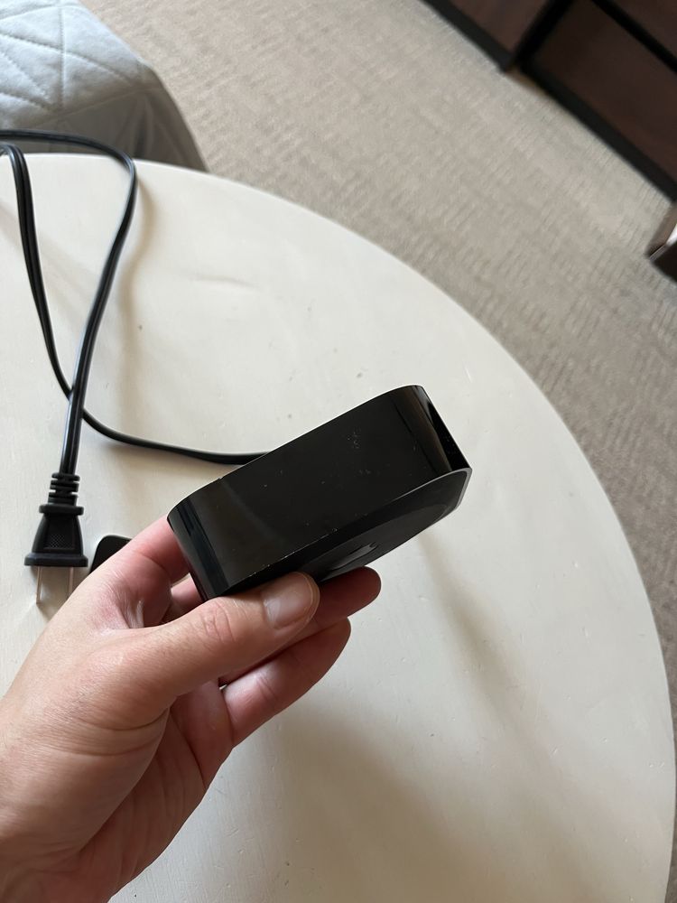 Apple TV 4 модель А1625 памʼять 32Gb