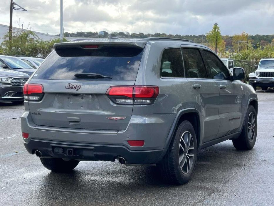 Jeep Grand Cherokee Trailhawk      2021