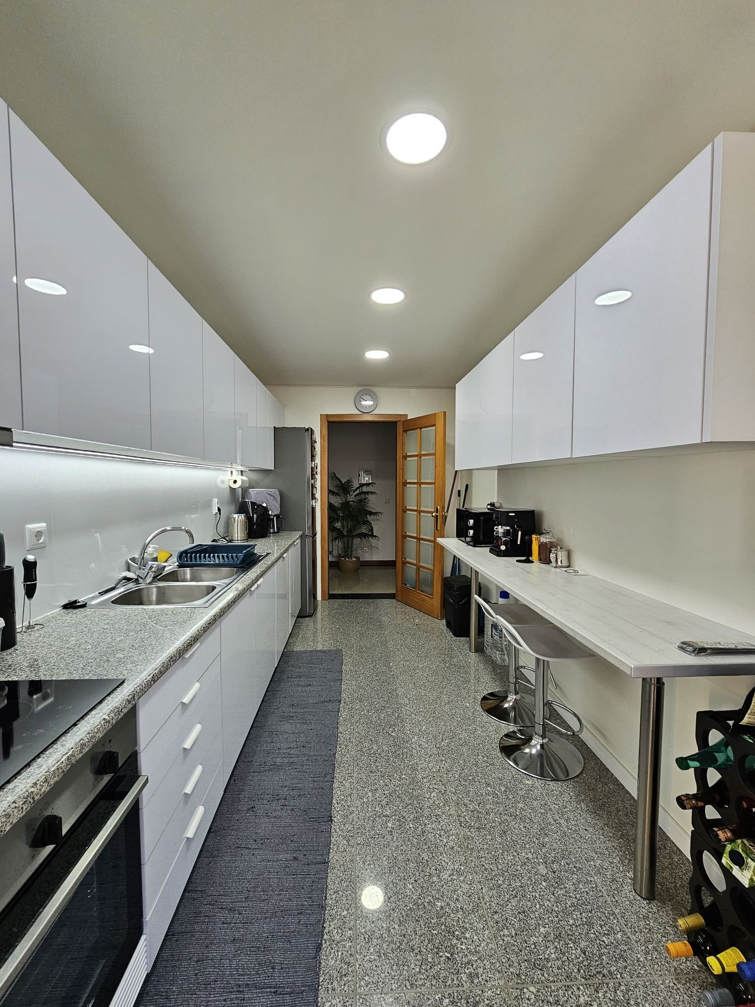 T2 Castêlo da Maia | Remodelado |Garagem | Elevador