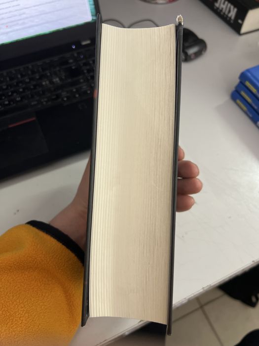 Книга : «Стівен Кінг , Під куполом»