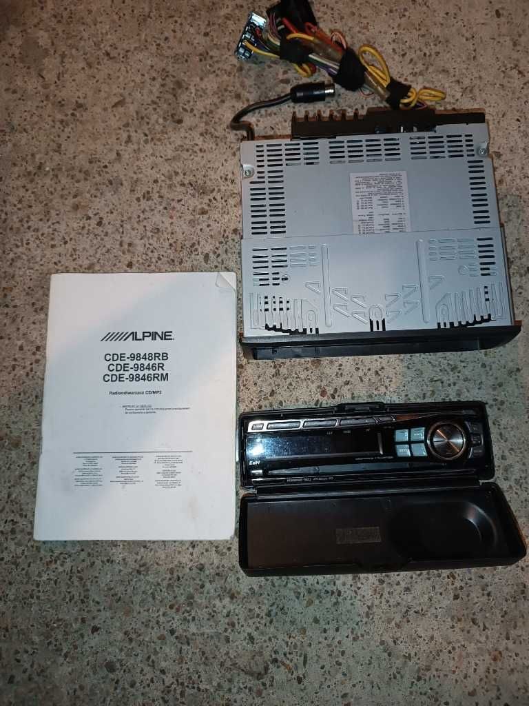 RadioCDText iPod AUX ALPINE CDE9846RM 45W MP3 Bass Subw Bluetooth 2RCA