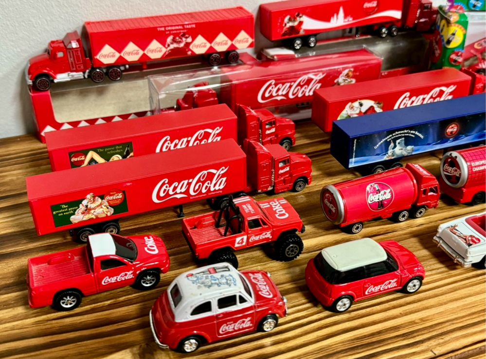 Lote de minuaturas coca-cola