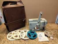 Stary projektor Radziecki, pokrowiec, film , szpule, retro, vintage