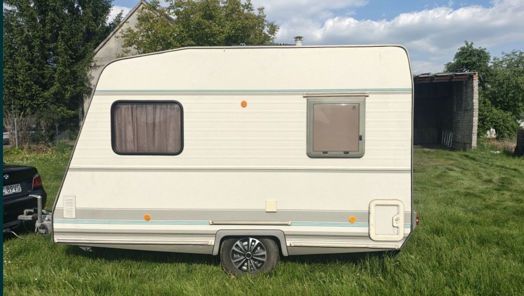 Przyczepa kempingowa caravelair 330