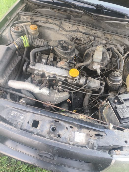 Мотор Опель вектра а opel vectra A в розриве есть все