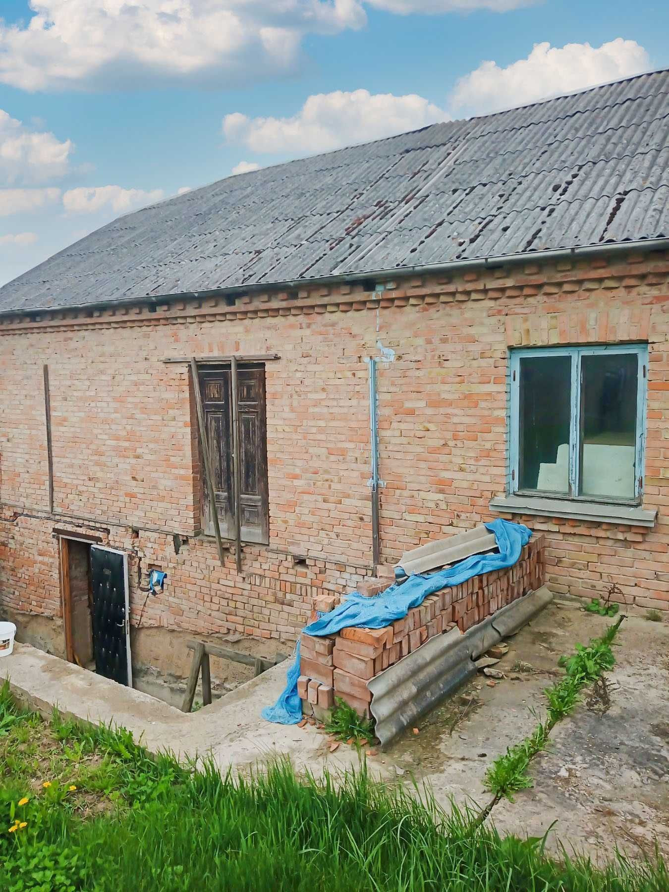 Продається будинок в Карпилівці