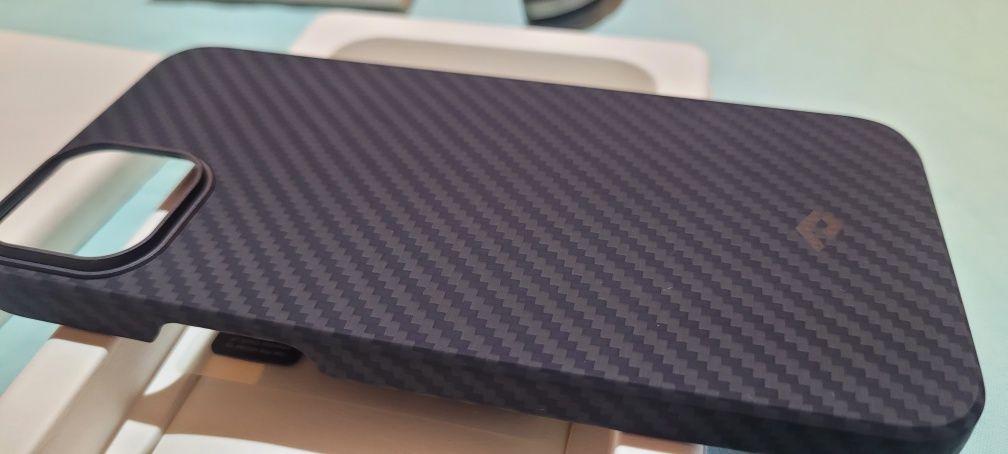 Case etui Iphone 14 plus pitaka aramid black mega ochrona